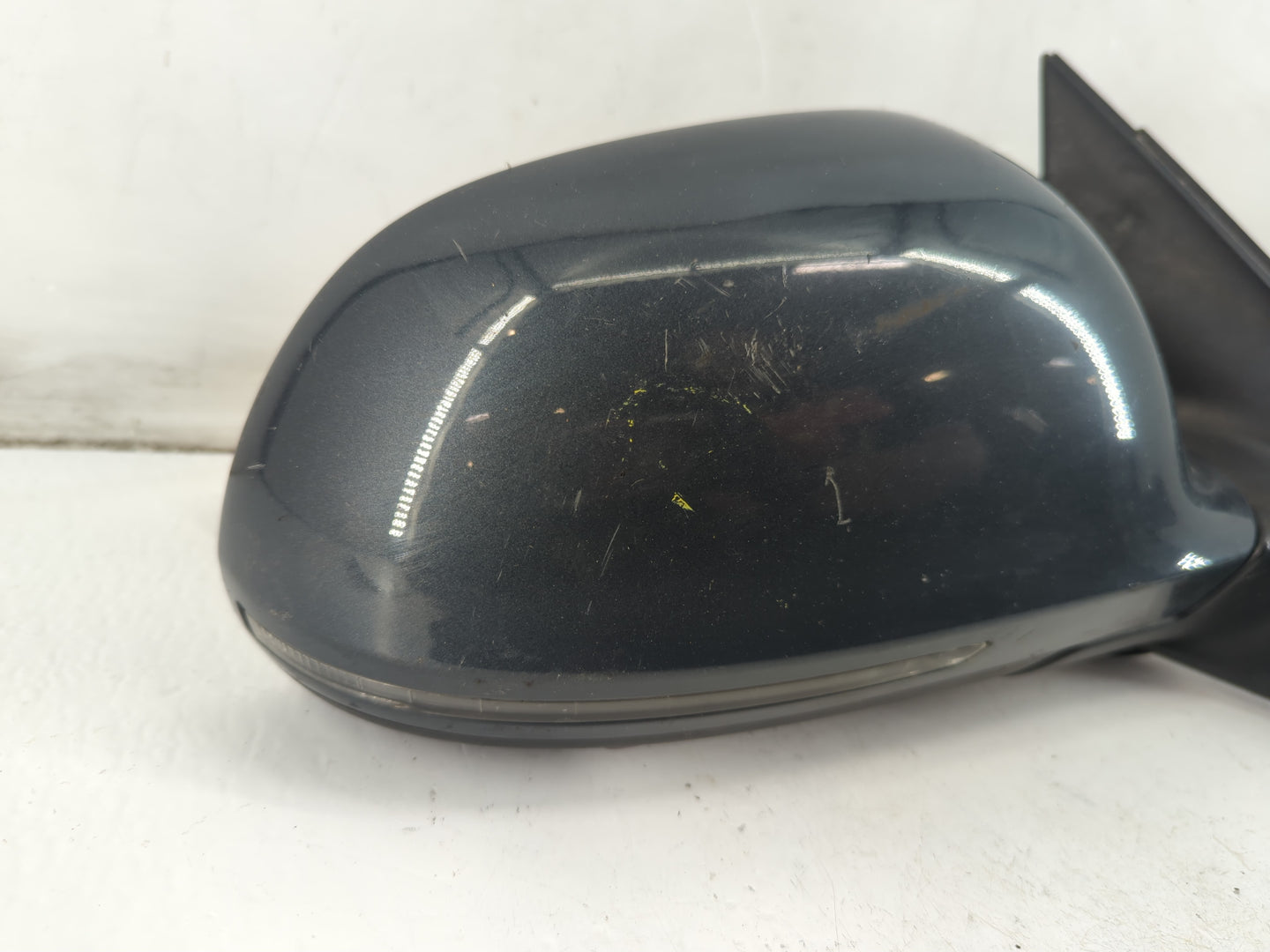 2009 Audi A4 Passenger Side View Mirror - Right Door Mirror OEM Used - Oemusedautoparts1.com