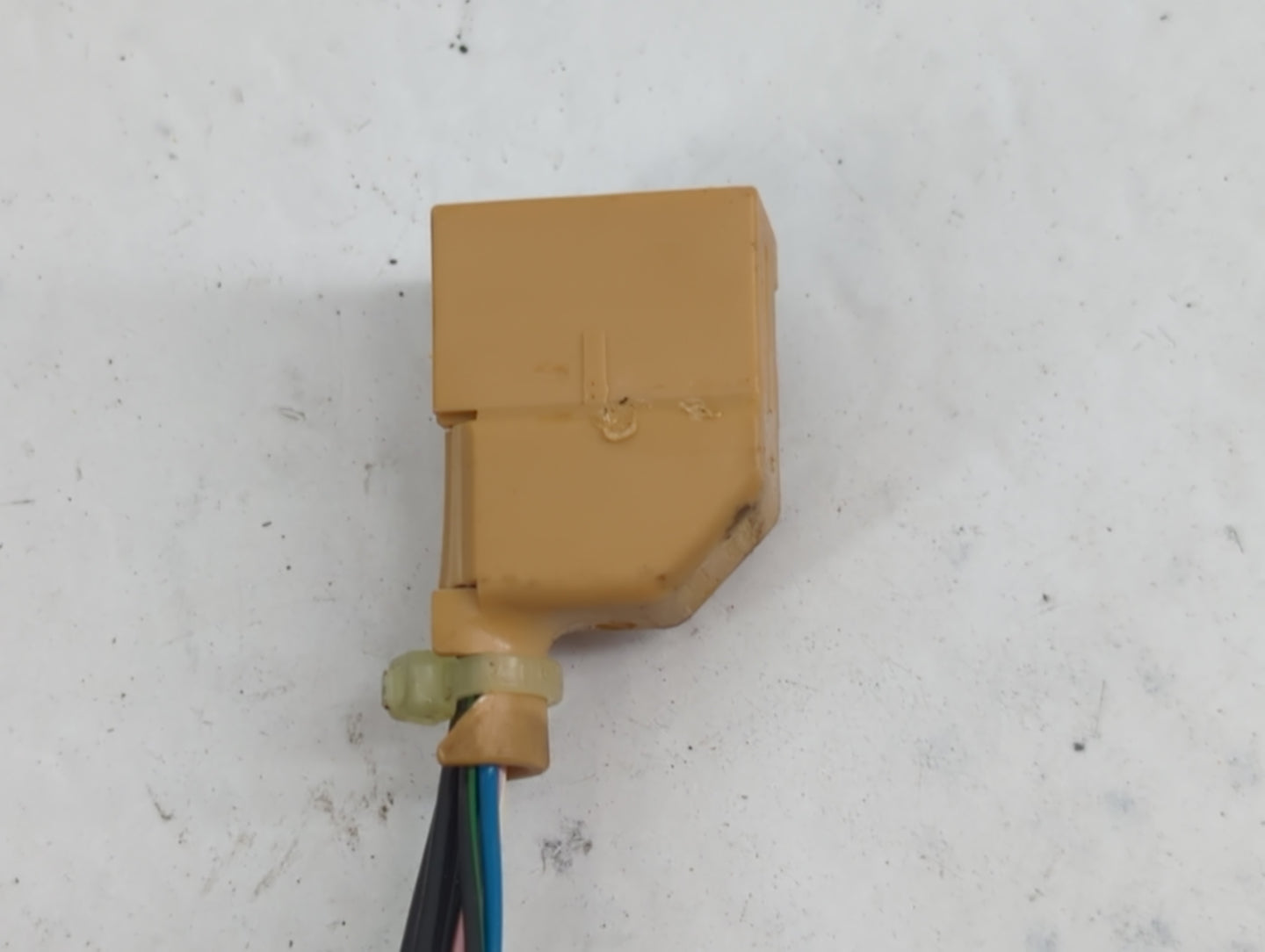 2003-2009 Audi A4 Passenger Side View Mirror - Right Door Mirror OEM Used - Oemusedautoparts1.com