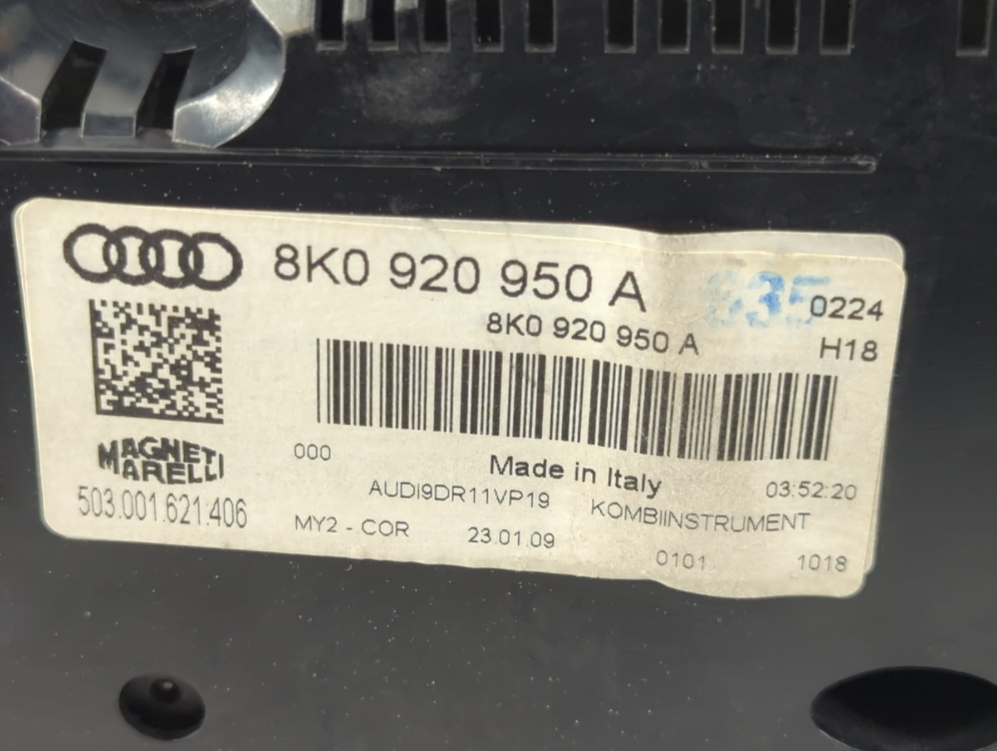 2007-2009 Audi A4 Instrument Cluster Speedometer Gauges P/N:8K0 920 950 A Fits Fits 2007 2008 2009 OEM Used Auto Parts - Oem