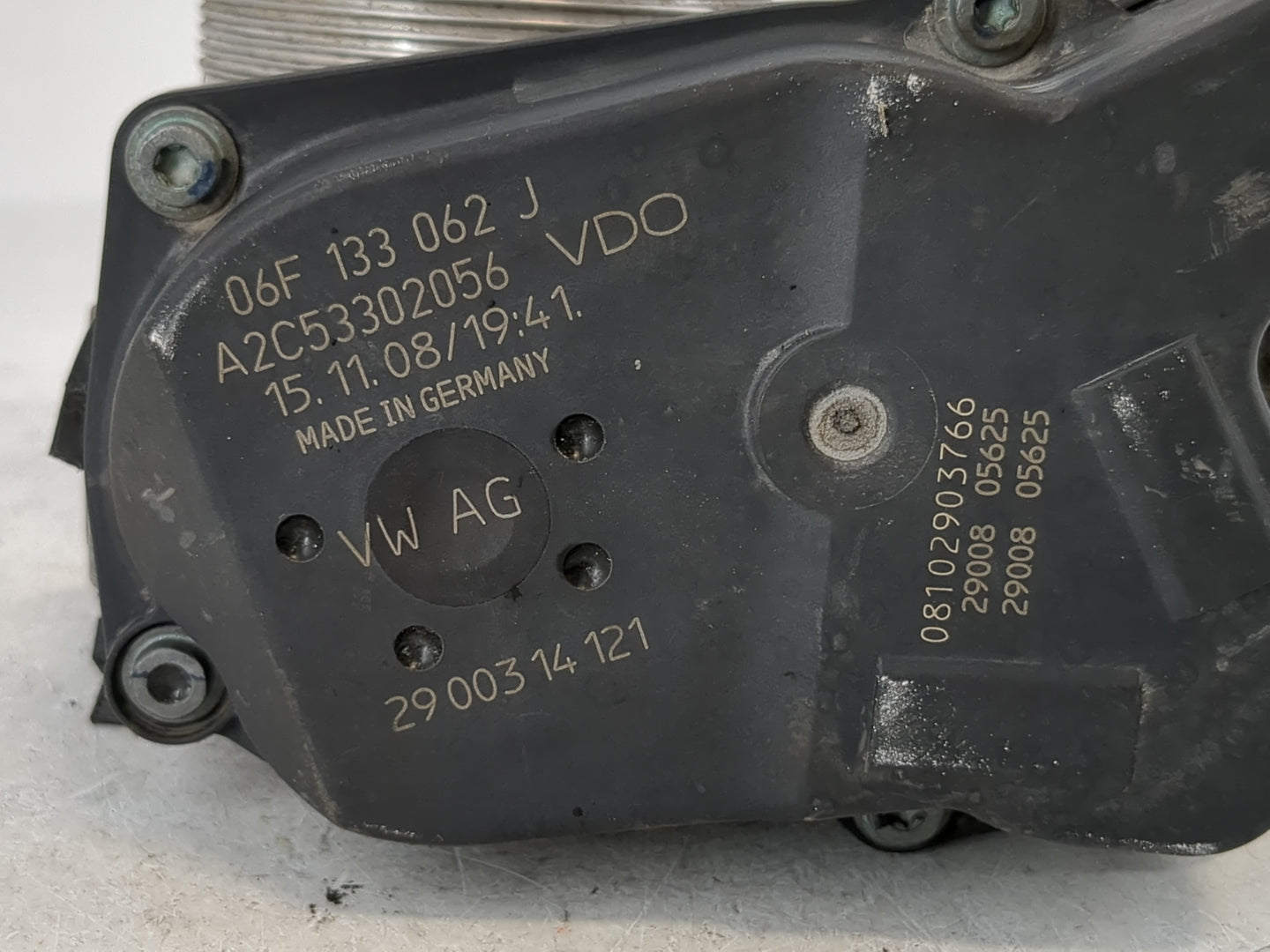 2005-2016 Audi A4 Throttle Body P/N:06F 133 062 J Fits OEM Used Auto Parts - Oemusedautoparts1.com