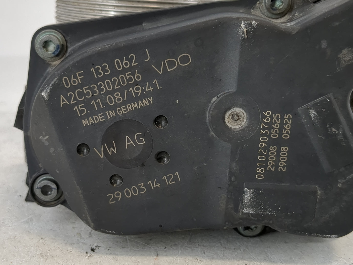 2005-2016 Audi A4 Throttle Body P/N:06F 133 062 J Fits OEM Used Auto Parts - Oemusedautoparts1.com