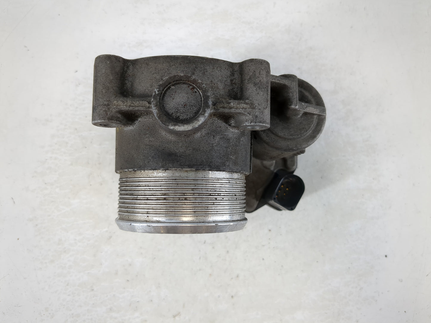 2005-2016 Audi A4 Throttle Body P/N:06F 133 062 Q Fits OEM Used Auto Parts - Oemusedautoparts1.com