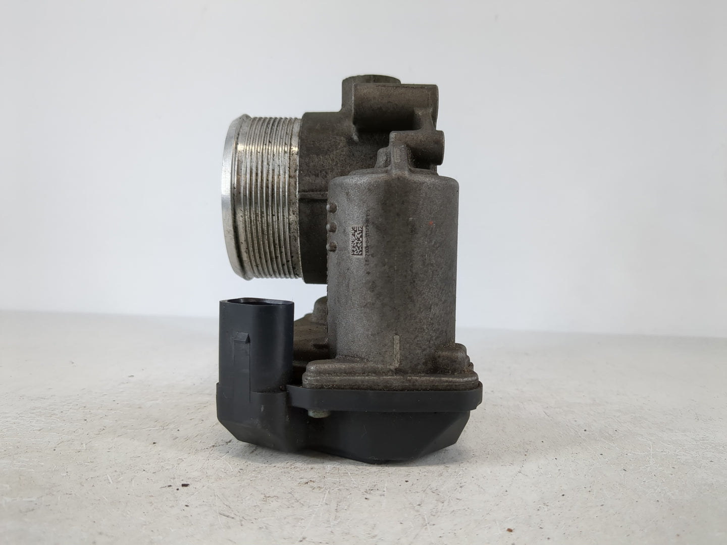2005-2016 Audi A4 Throttle Body P/N:06F 133 062 Q Fits OEM Used Auto Parts - Oemusedautoparts1.com
