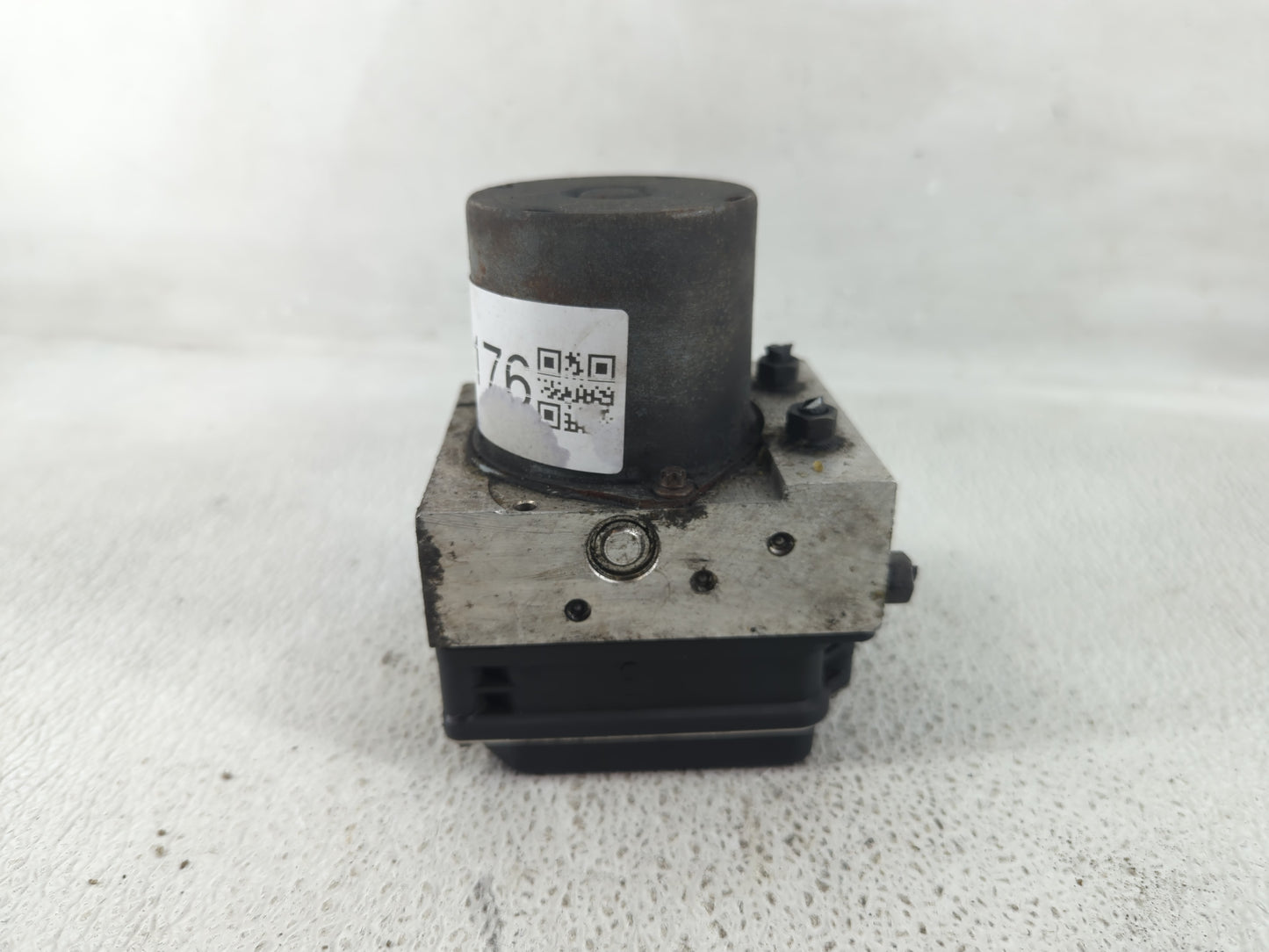 2007-2009 Audi A4 ABS Pump Control Module Replacement P/N:8K0 614 507 BQ 0 265 950 959 Fits Fits 2007 2008 2009 OEM Used Aut