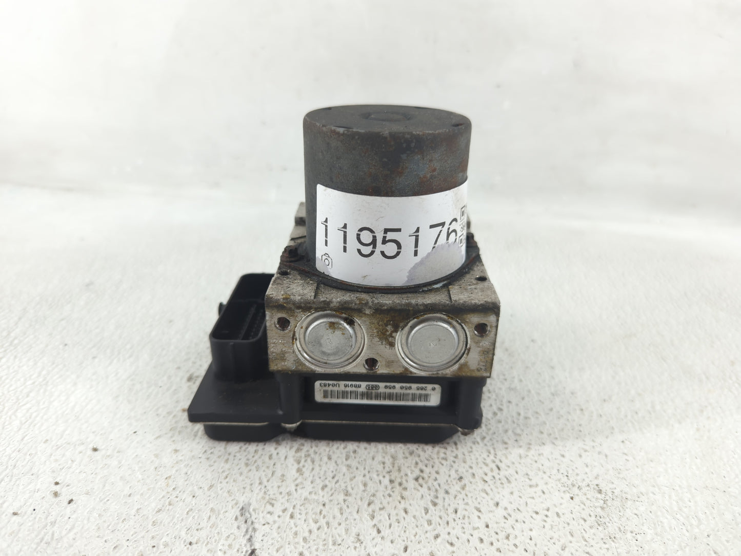 2007-2009 Audi A4 ABS Pump Control Module Replacement P/N:8K0 614 507 BQ 0 265 950 959 Fits Fits 2007 2008 2009 OEM Used Aut