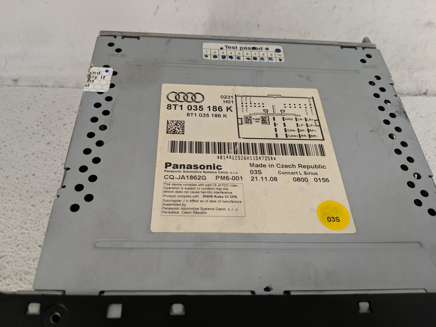 2009 Audi A4 Radio AM FM Cd Player Receiver Replacement P/N:8T1 035 186 K Fits OEM Used Auto Parts - Oemusedautoparts1.com