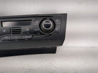 2009-2012 Audi A4 Climate Control Module Temperature AC/Heater Replacement P/N:8T1 820 043 AC Fits OEM Used Auto Parts - Oem