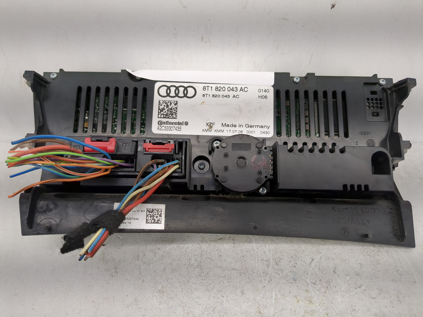 2009-2012 Audi A4 Climate Control Module Temperature AC/Heater Replacement P/N:8T1 820 043 AC Fits OEM Used Auto Parts - Oem