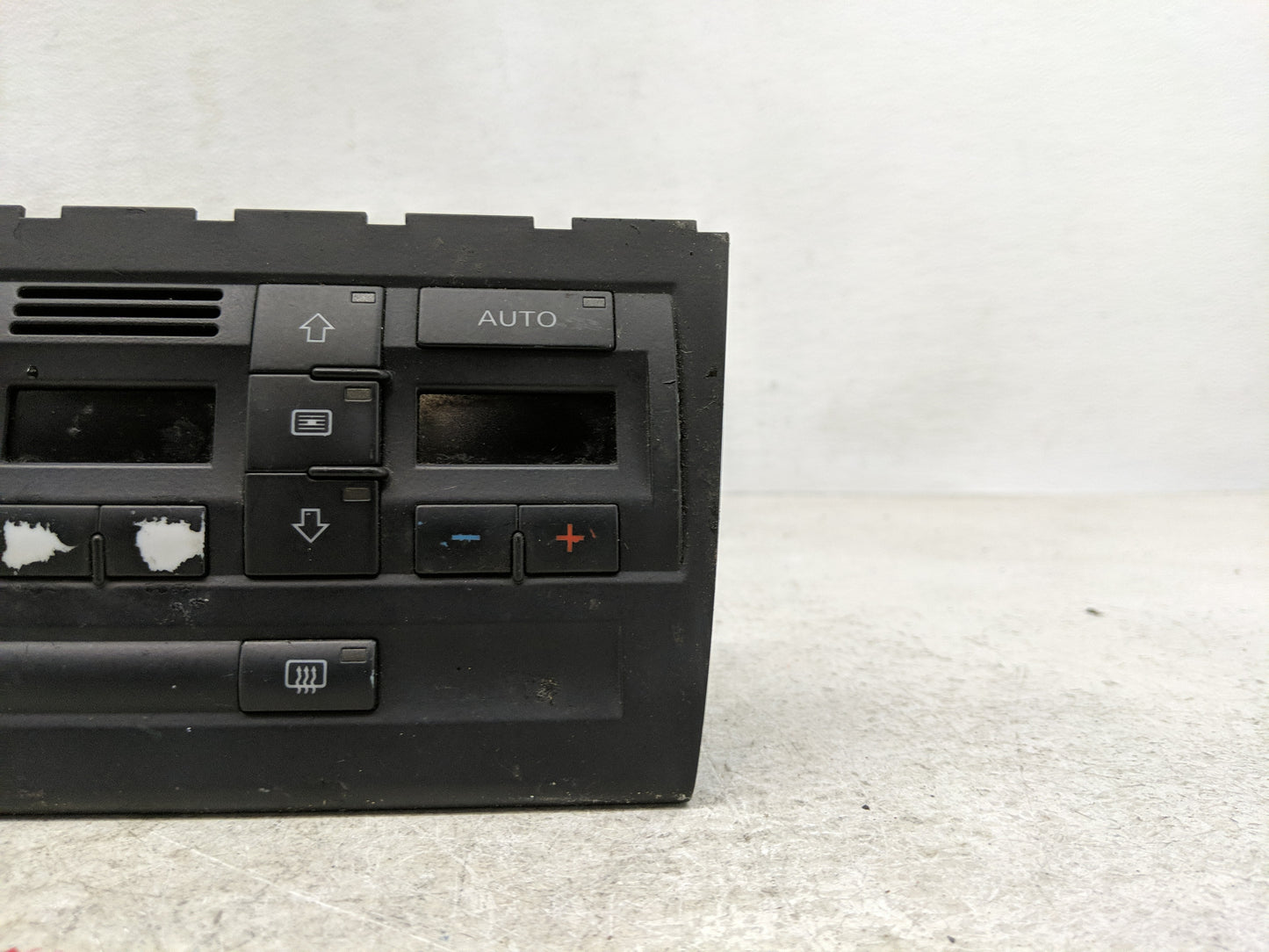 2005-2009 Audi A4 Climate Control Module Temperature AC/Heater Replacement P/N:8E0 820 043 AL Fits Fits 2005 2006 2007 2008 