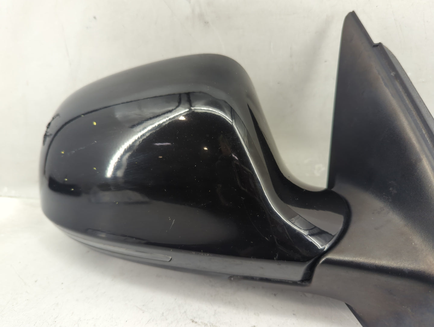 2009 Audi A4 Side Mirror Replacement Passenger Right View Door Mirror Fits OEM Used Auto Parts - Oemusedautoparts1.com