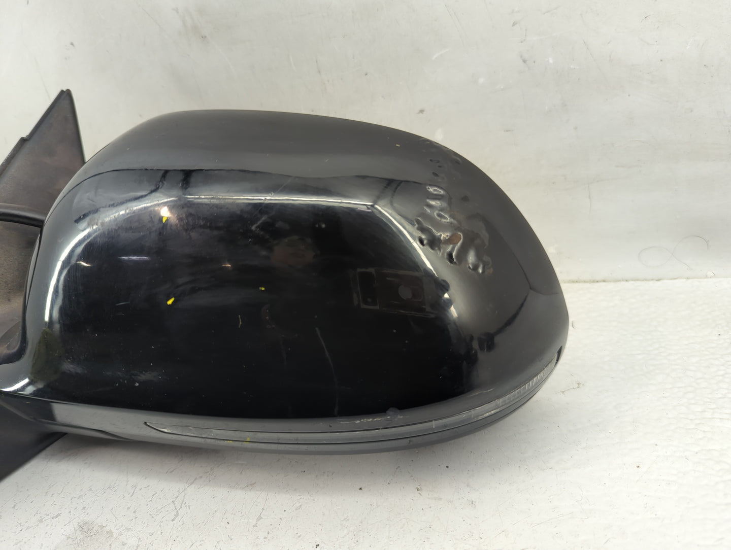 2009 Audi A4 Side Mirror Replacement Driver Left View Door Mirror Fits OEM Used Auto Parts - Oemusedautoparts1.com