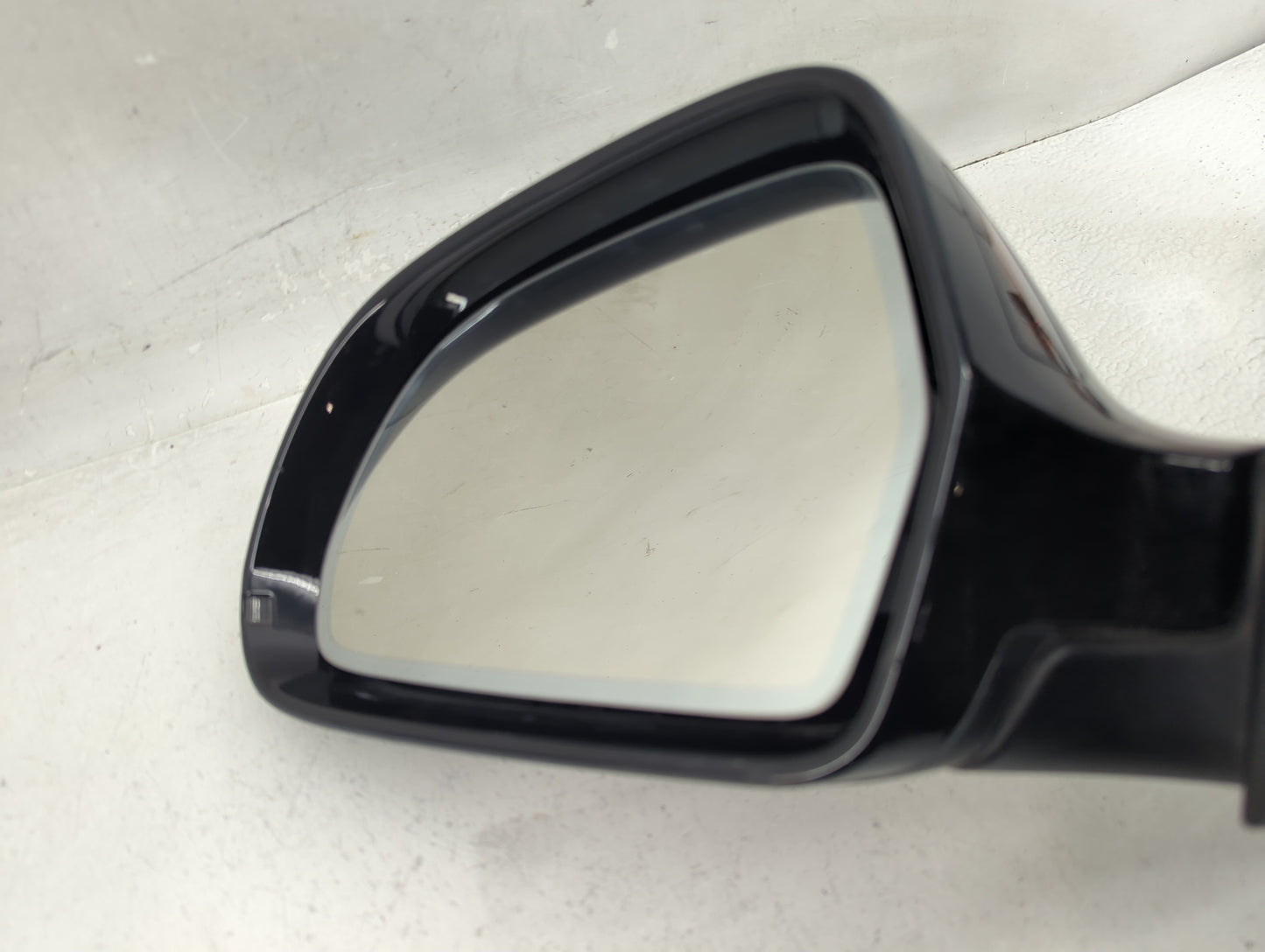 2009 Audi A4 Side Mirror Replacement Driver Left View Door Mirror Fits OEM Used Auto Parts - Oemusedautoparts1.com
