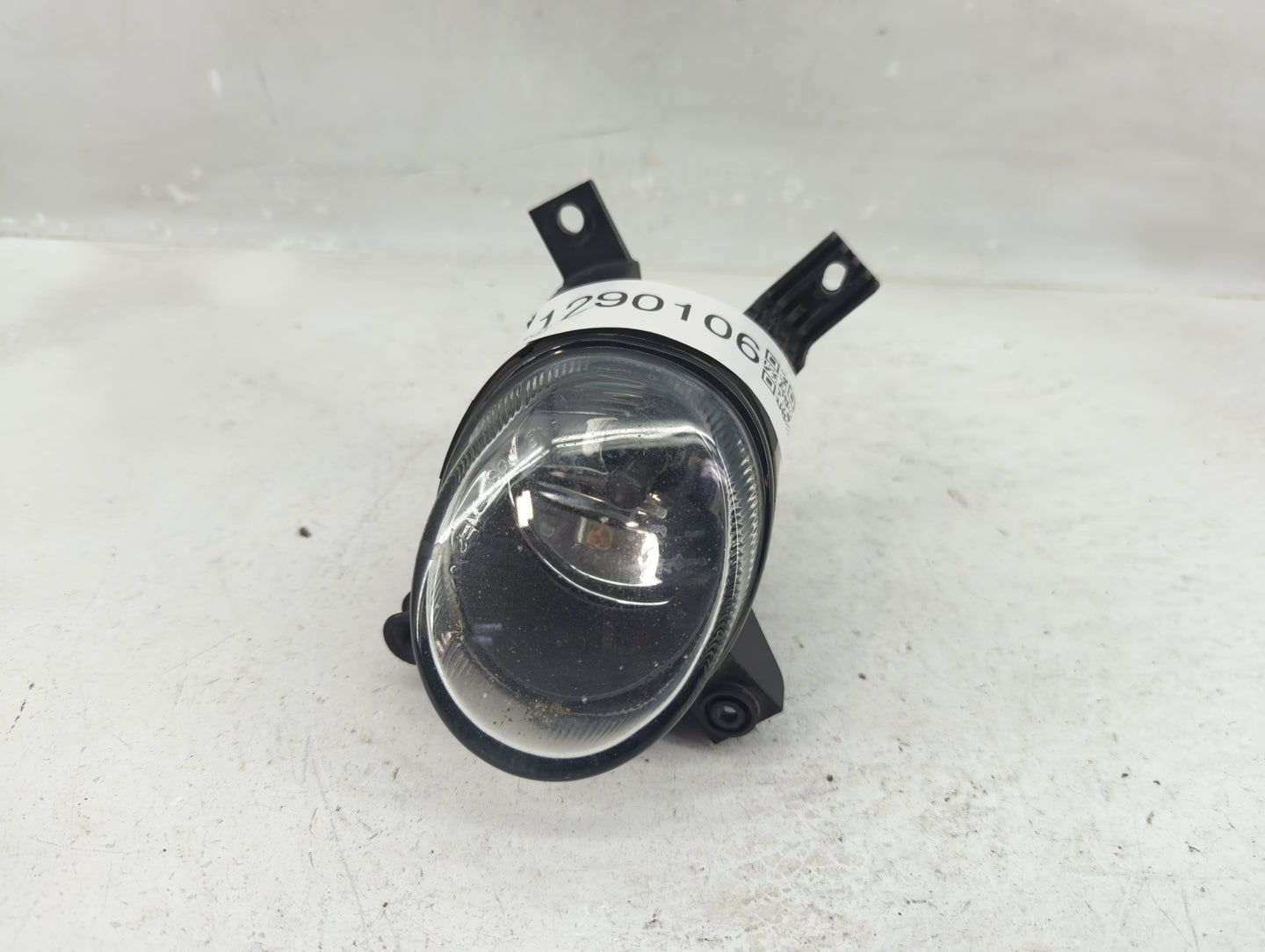 2005-2009 Audi A4 Passenger Right Oem Fog Light Lamp - Oemusedautoparts1.com