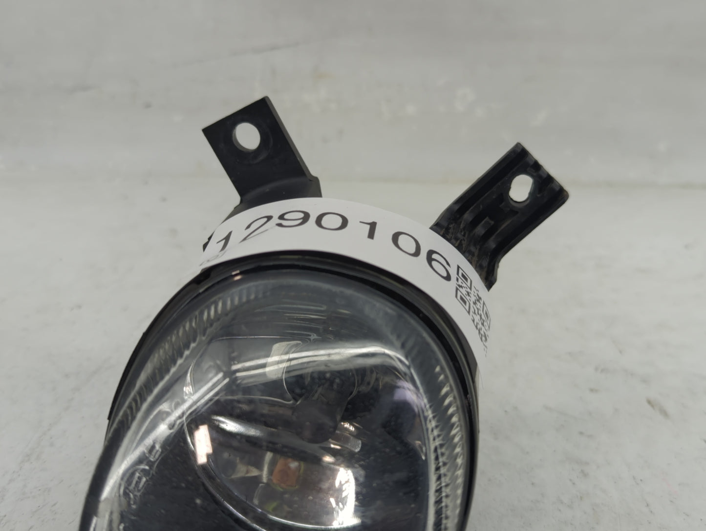2005-2009 Audi A4 Passenger Right Oem Fog Light Lamp - Oemusedautoparts1.com