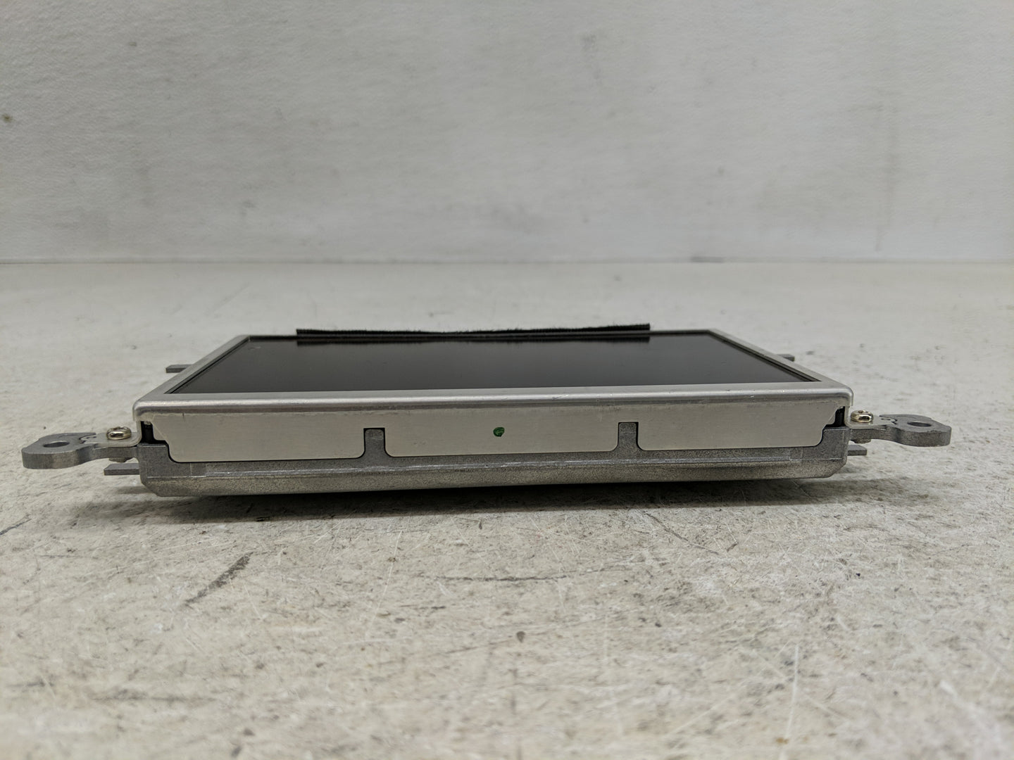 2009-2016 Audi A4 Information Display Screen - Oemusedautoparts1.com