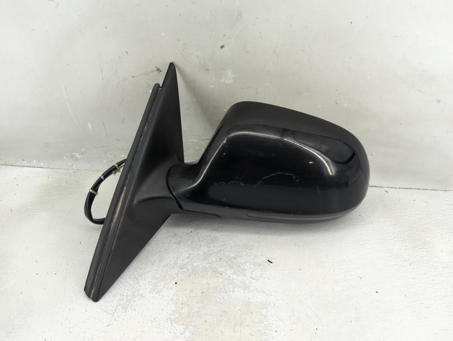 2009 Audi A4 Driver Side View Mirror - Left Door Mirror OEM Used - Oemusedautoparts1.com