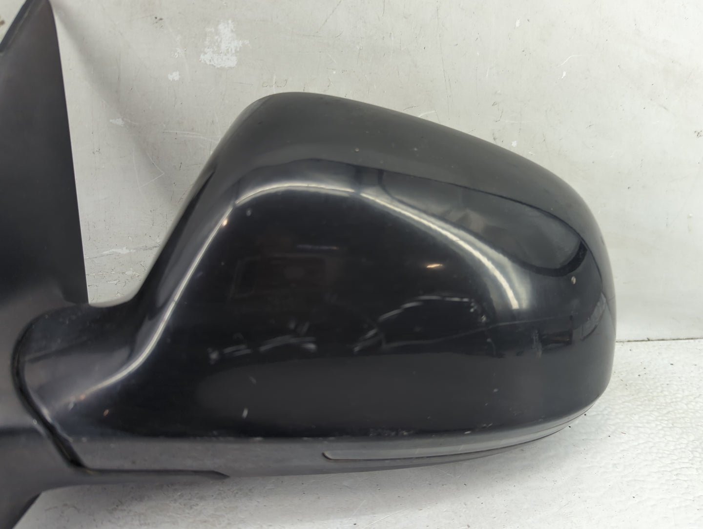 2009 Audi A4 Driver Side View Mirror - Left Door Mirror OEM Used - Oemusedautoparts1.com