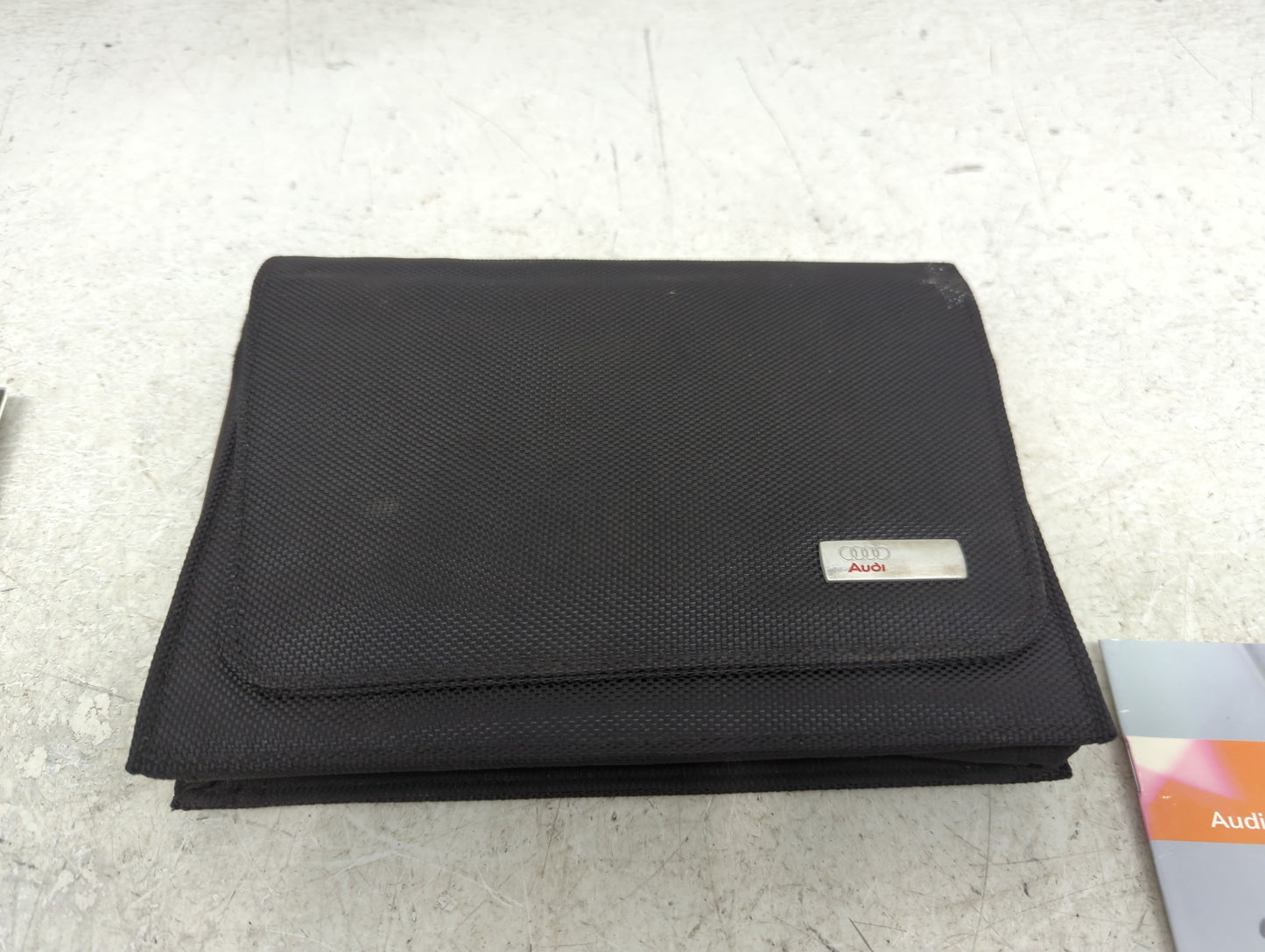 2009 Audi A4 Owners Manual Book Guide P/N:2915618K223 OEM Used Auto Parts - Oemusedautoparts1.com
