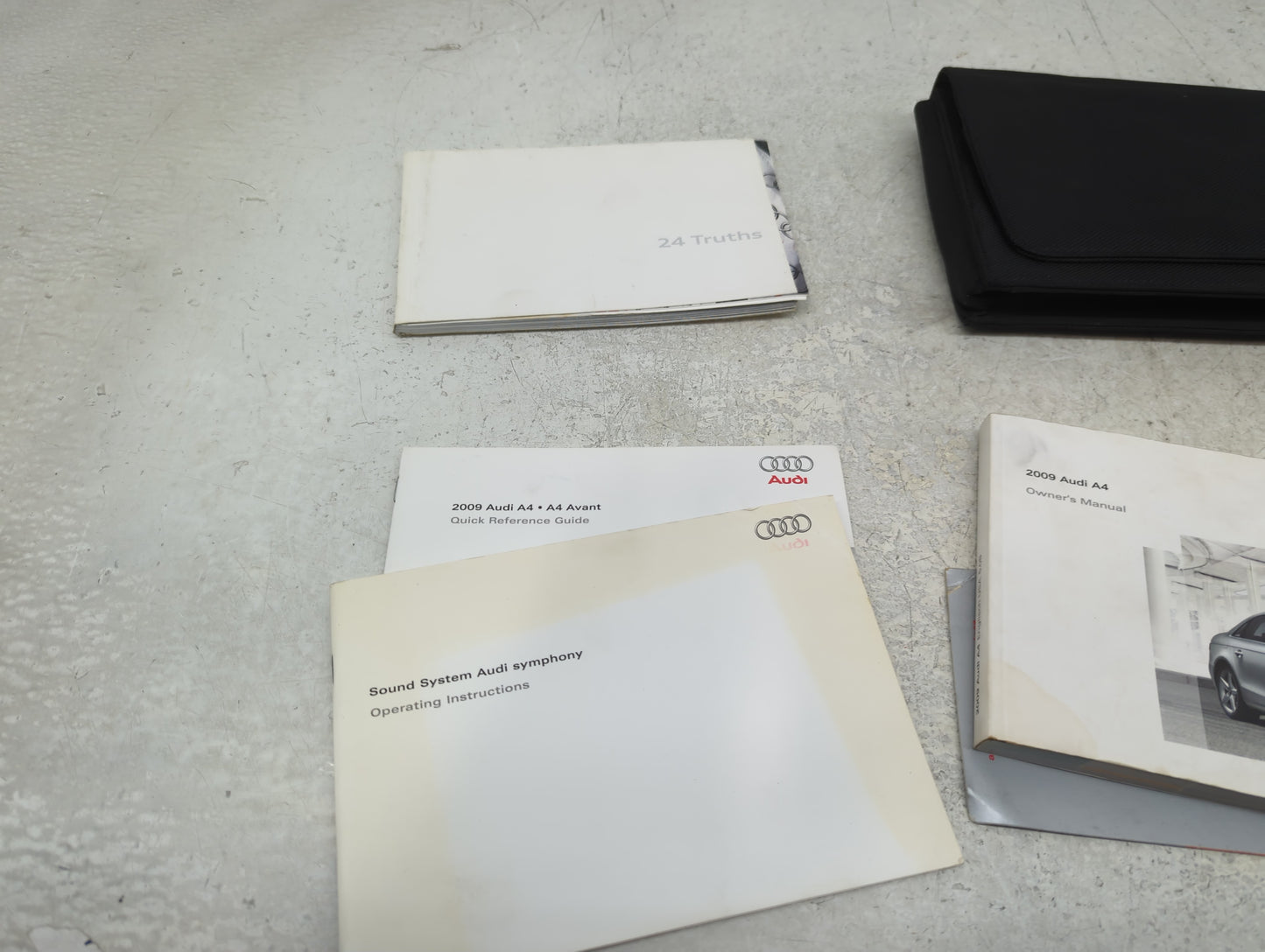 2009 Audi A4 Owners Manual Book Guide P/N:2915618K223 OEM Used Auto Parts - Oemusedautoparts1.com
