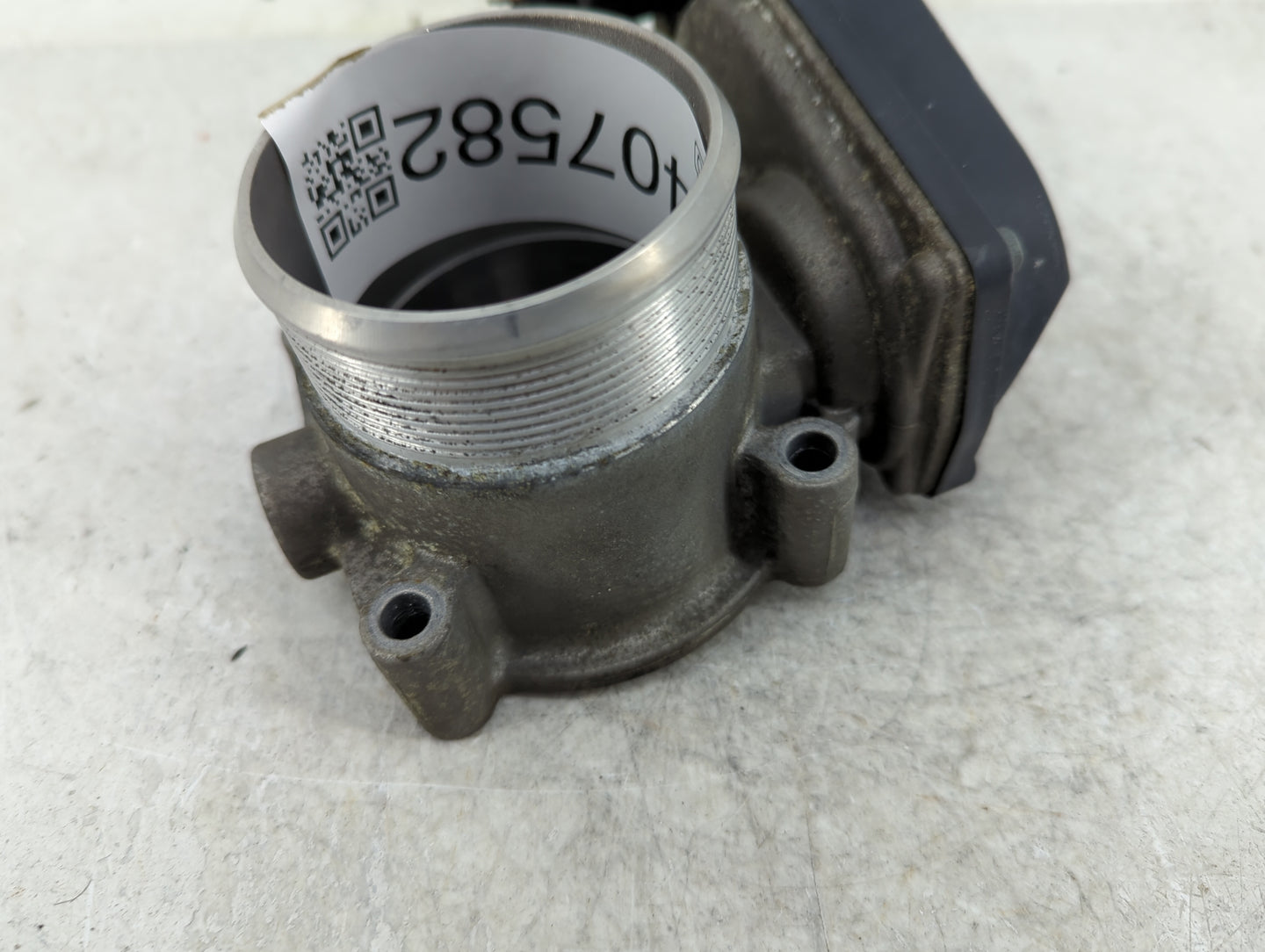 2005-2016 Audi A4 Throttle Body P/N:A2C53302056 06F 133 062 J Fits OEM Used Auto Parts - Oemusedautoparts1.com