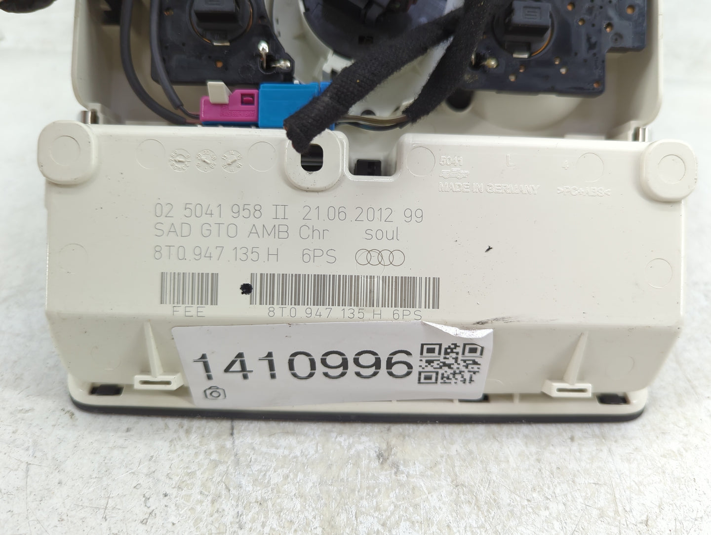 2009-2016 Audi A4 Overhead Console W/rear Climate Control - Oemusedautoparts1.com