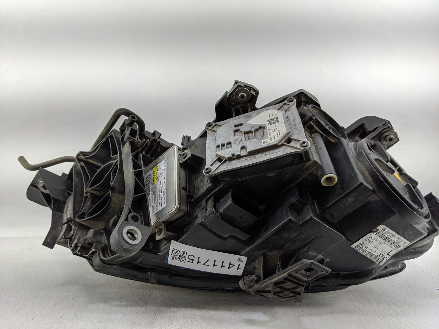 2009-2012 Audi A4 Driver Left Oem Head Light Headlight Lamp - Oemusedautoparts1.com