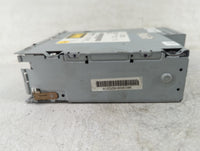 2009 Audi A4 Radio AM FM Cd Player Receiver Replacement P/N:8T1035110C Fits OEM Used Auto Parts - Oemusedautoparts1.com
