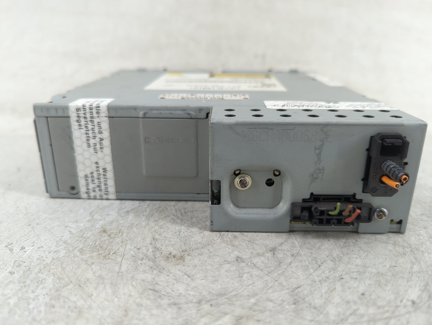 2009 Audi A4 Radio AM FM Cd Player Receiver Replacement P/N:8T1035110C Fits OEM Used Auto Parts - Oemusedautoparts1.com