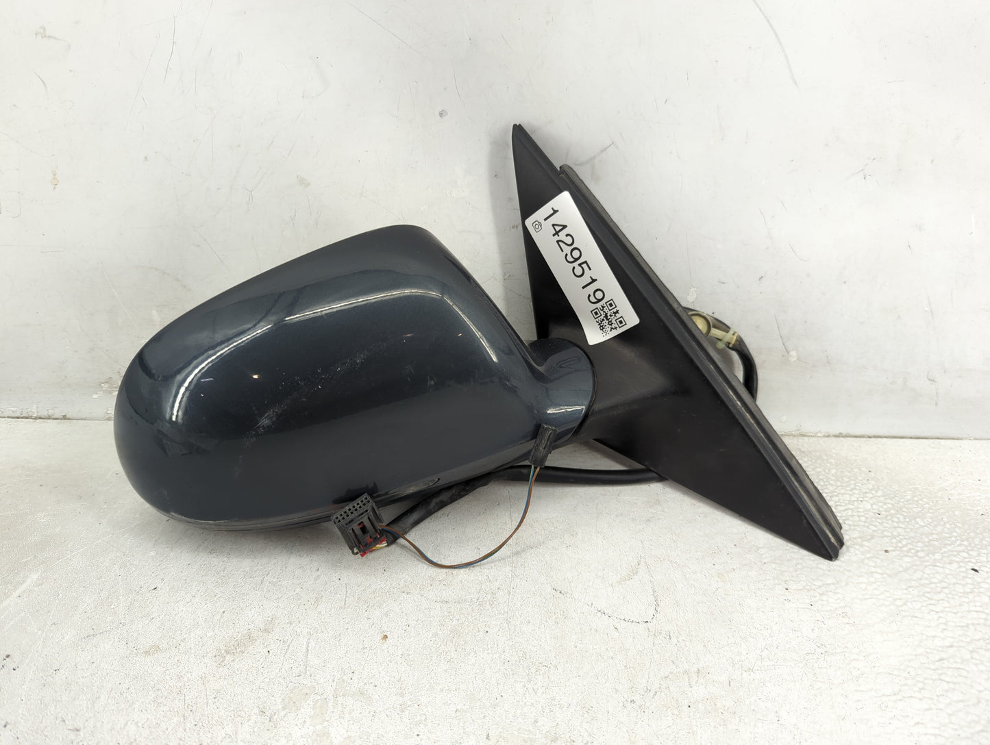 2009 Audi A4 Passenger Side View Mirror - Right Door Mirror OEM Used - Oemusedautoparts1.com