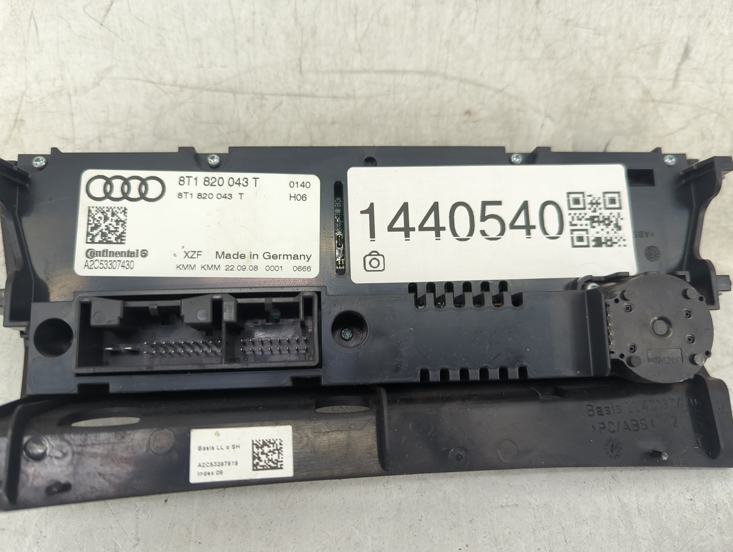 2009-2012 Audi A4 Climate Control Module Temperature AC/Heater Replacement P/N:8T1 820 043 T Fits Fits 2008 2009 2010 2011 2