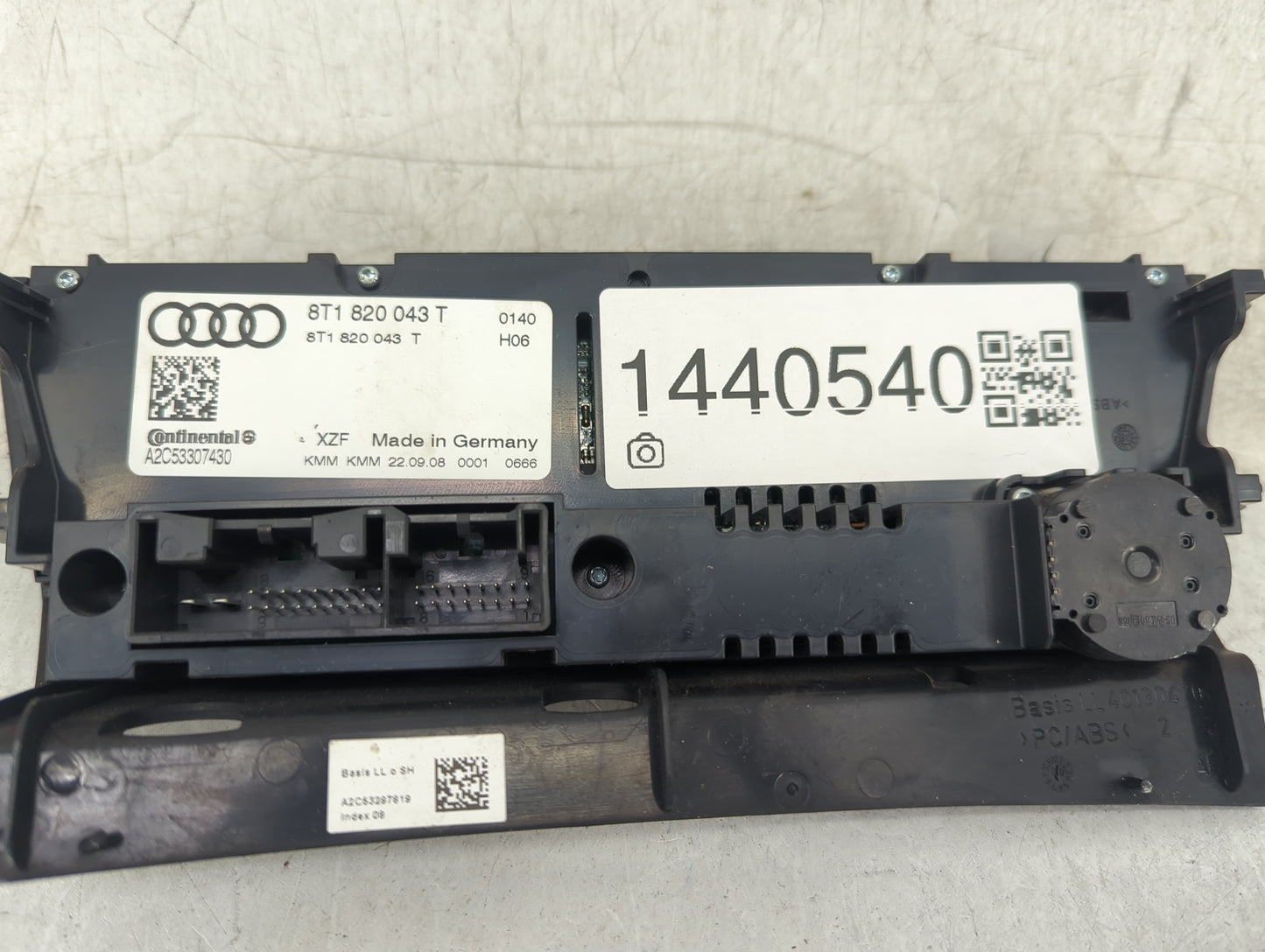 2009-2012 Audi A4 Climate Control Module Temperature AC/Heater Replacement P/N:8T1 820 043 T Fits Fits 2008 2009 2010 2011 2