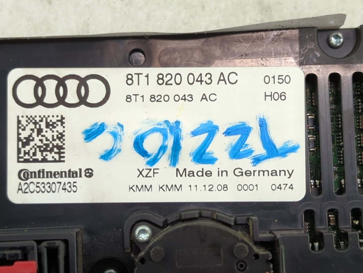 2009-2012 Audi A4 Climate Control Module Temperature AC/Heater Replacement P/N:8T1820043AC A2C53307435 Fits OEM Used Auto Pa