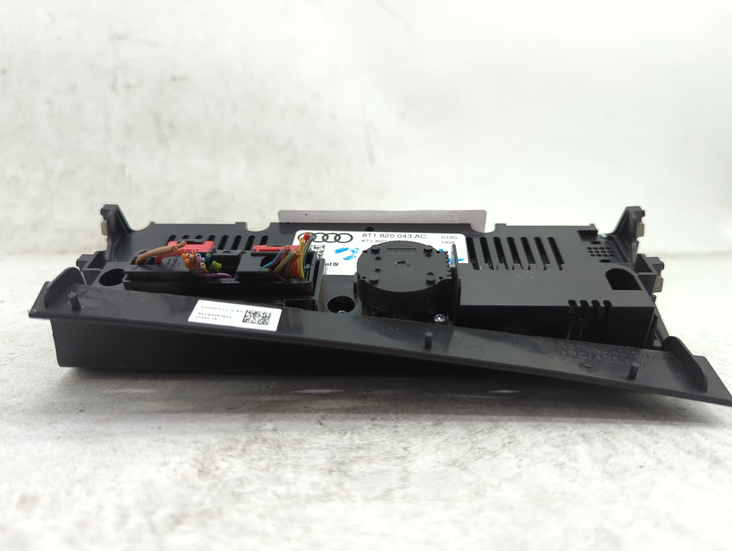 2009-2012 Audi A4 Climate Control Module Temperature AC/Heater Replacement P/N:8T1820043AC A2C53307435 Fits OEM Used Auto Pa