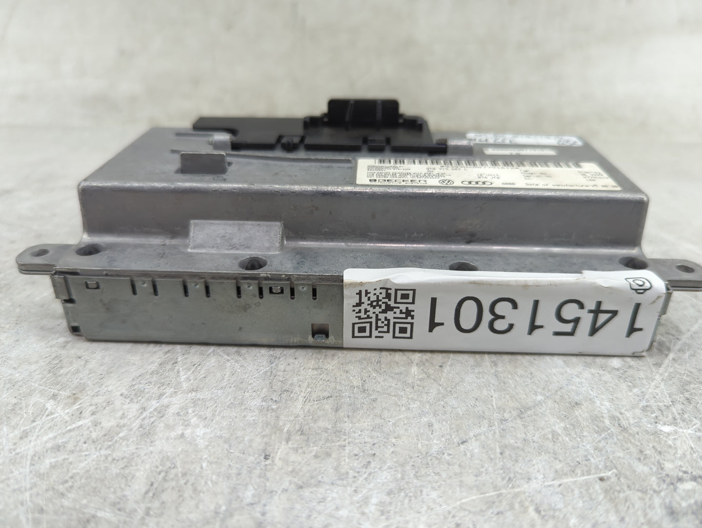 2009-2016 Audi A4 Information Display Screen - Oemusedautoparts1.com