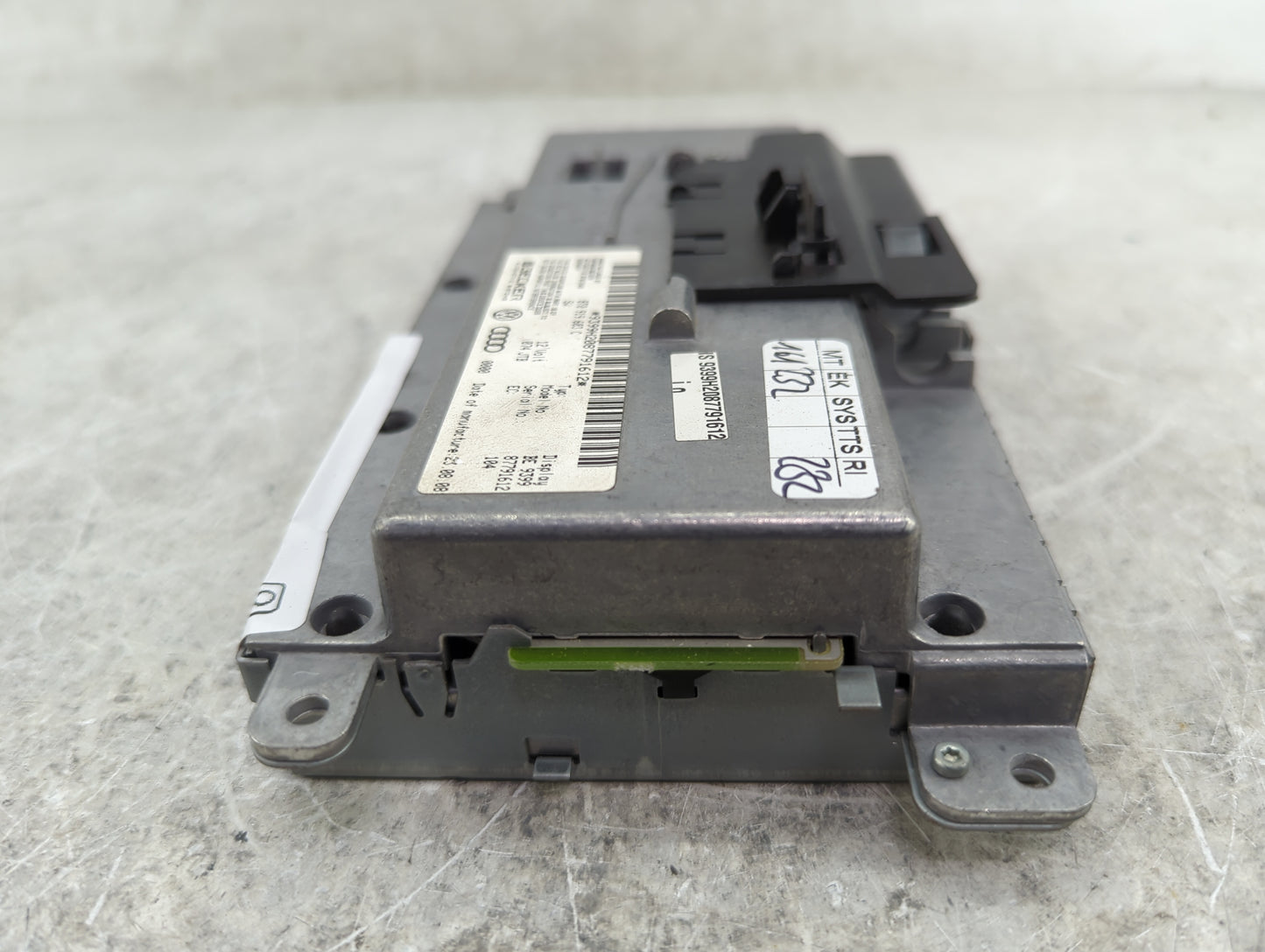 2009-2016 Audi A4 Information Display Screen - Oemusedautoparts1.com