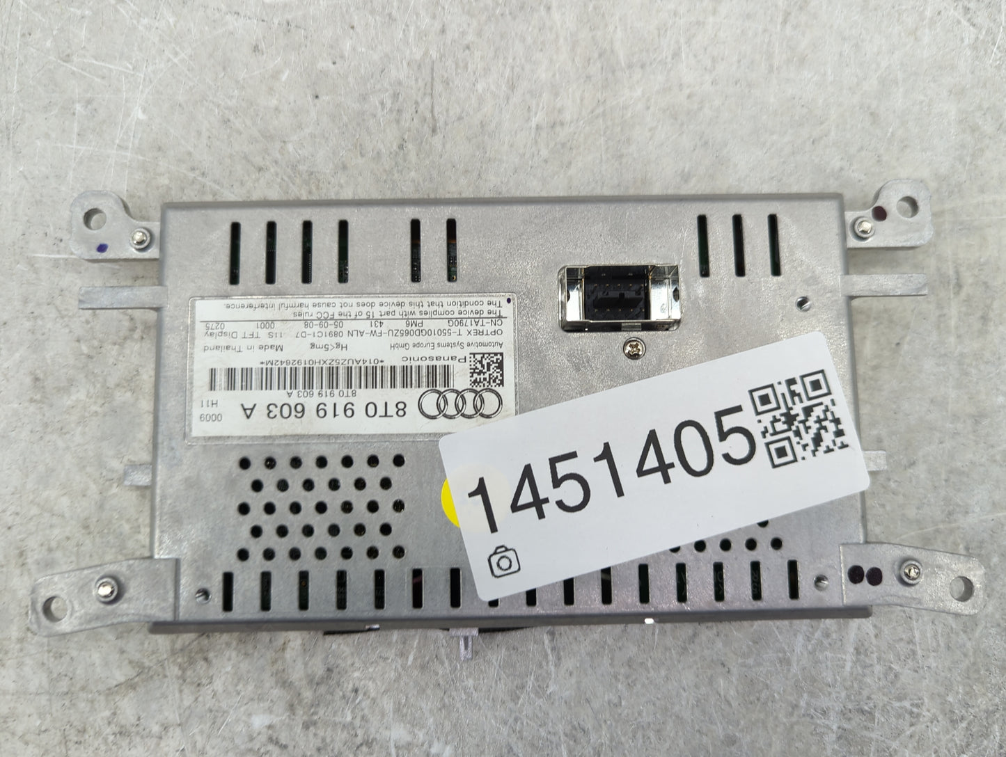2009-2016 Audi A4 Information Display Screen - Oemusedautoparts1.com