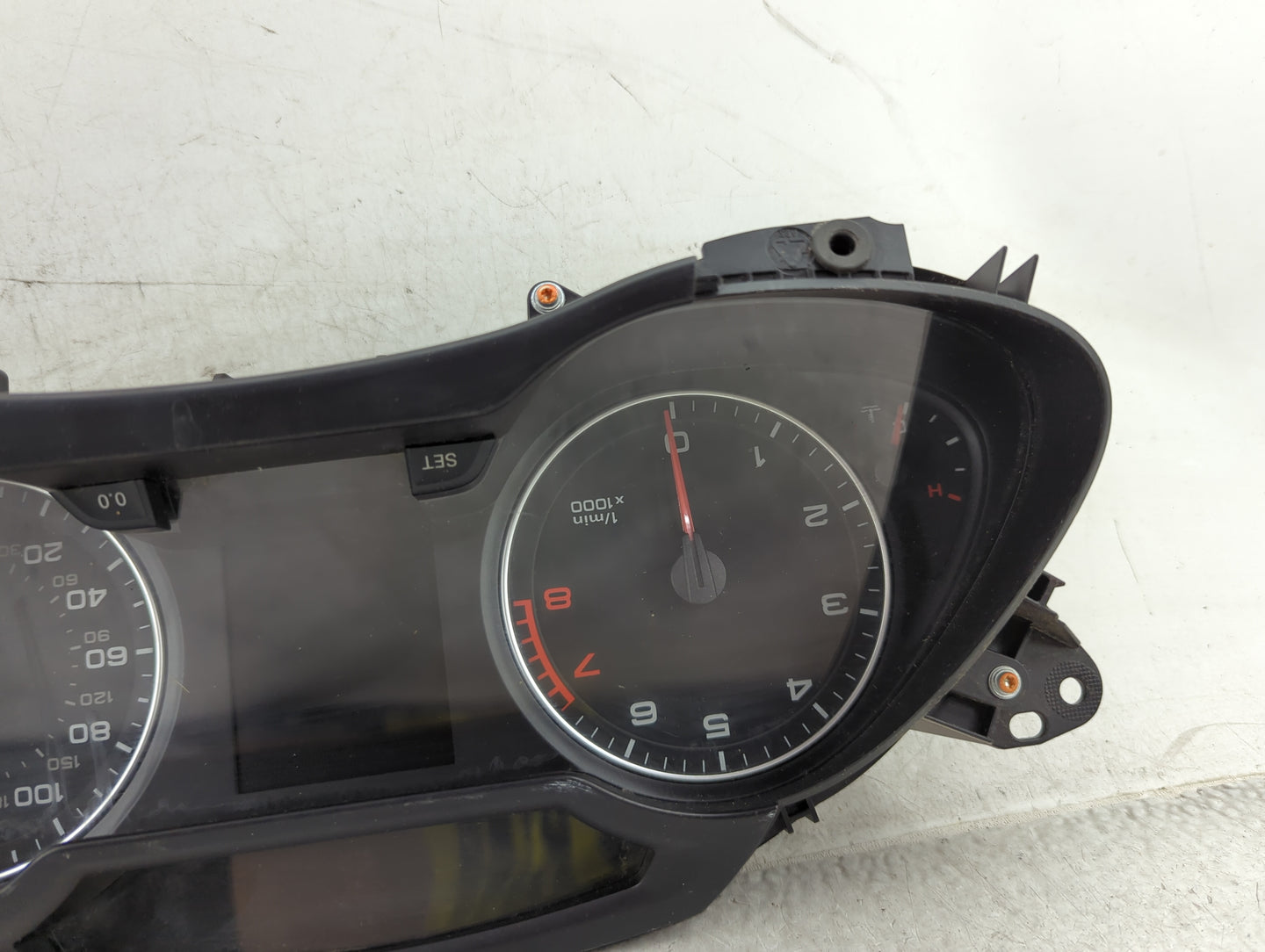 2009 Audi A4 Instrument Cluster Speedometer Gauges P/N:8K0920950A 503001621406 Miles:112K Fits OEM Used Auto Parts - Oemused