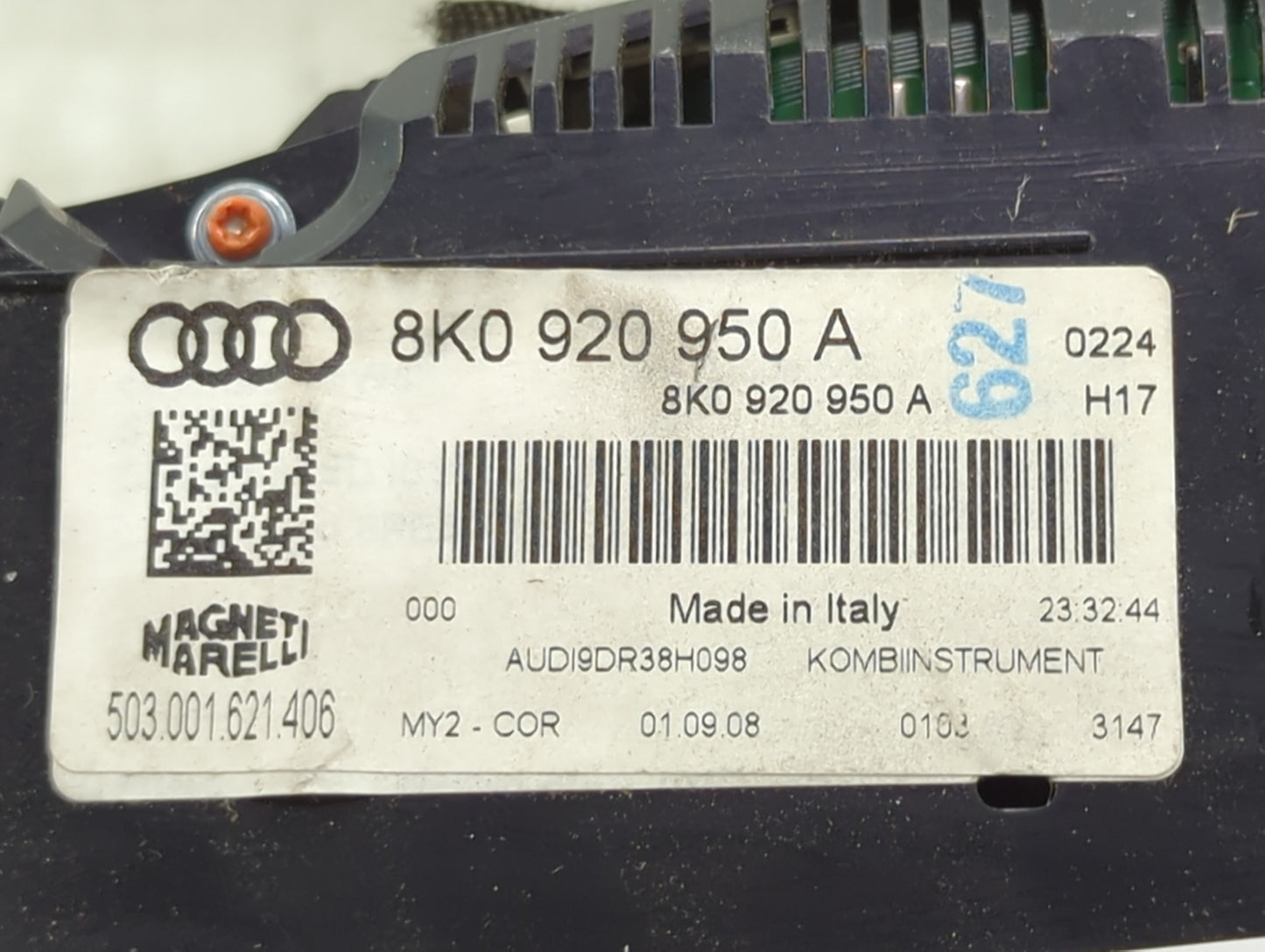 2009 Audi A4 Instrument Cluster Speedometer Gauges P/N:8K0920950A 503001621406 Miles:112K Fits OEM Used Auto Parts - Oemused