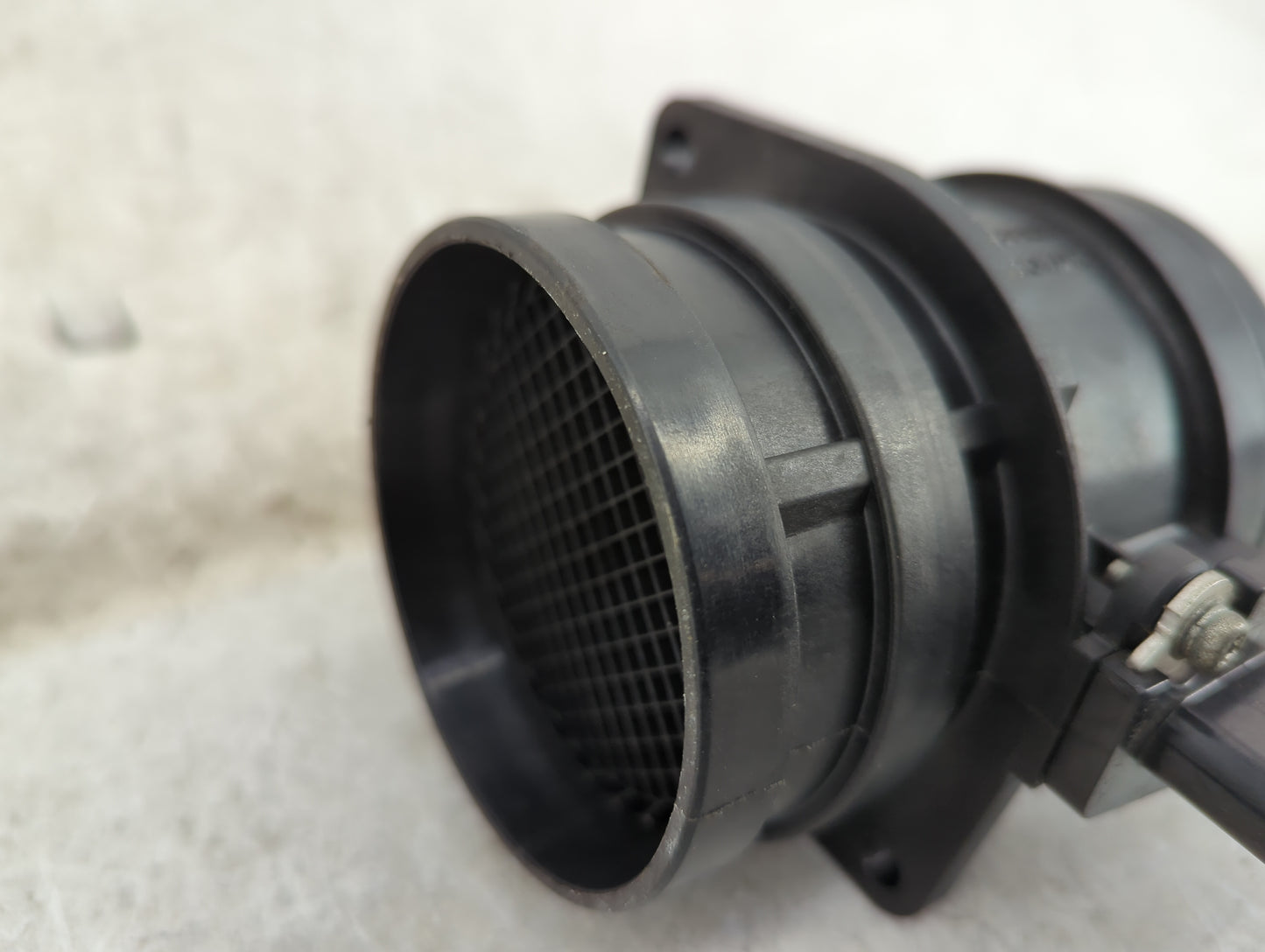 2009-2012 Audi A4 Mass Air Flow Meter Maf - Oemusedautoparts1.com