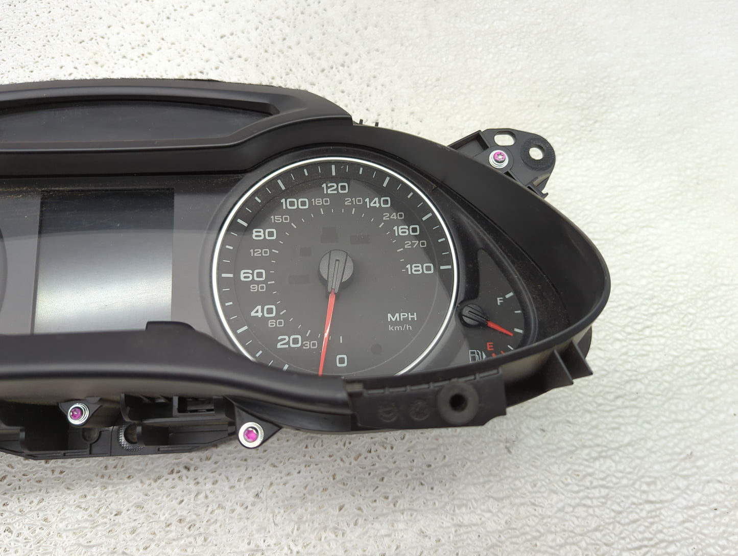 2009 Audi A4 Instrument Cluster Speedometer Gauges P/N:8K0920950A 503001621405 Miles:173K Fits OEM Used Auto Parts - Oemused