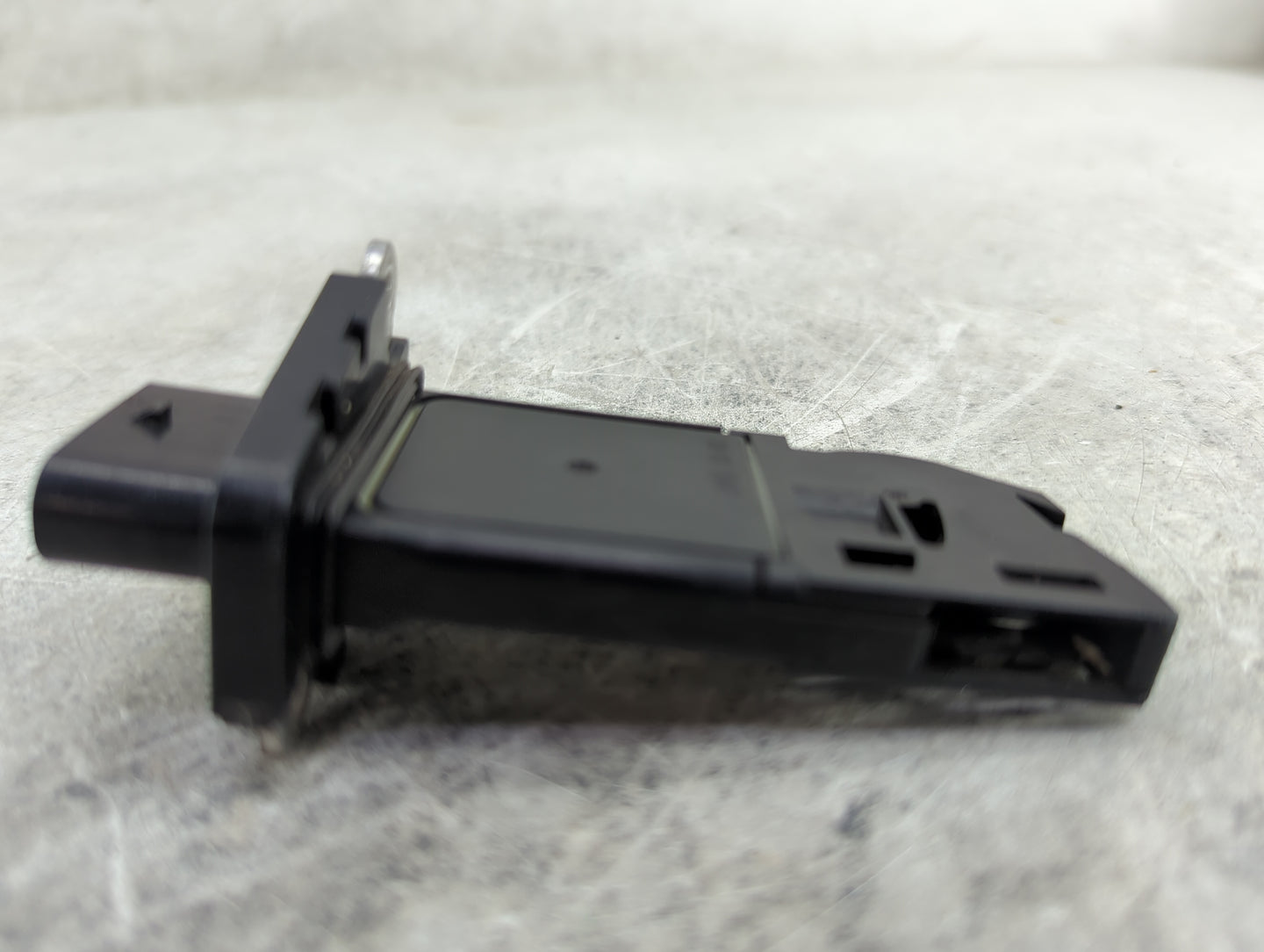 2009-2012 Audi A4 Mass Air Flow Meter Maf - Oemusedautoparts1.com