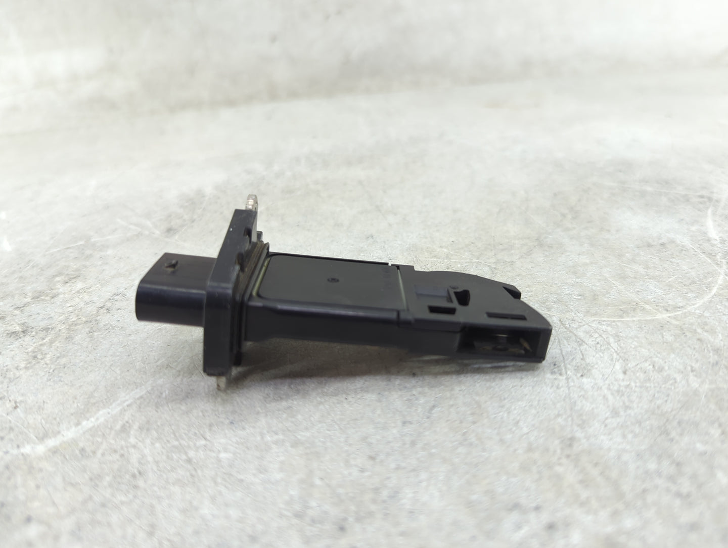 2009-2012 Audi A4 Mass Air Flow Meter Maf - Oemusedautoparts1.com