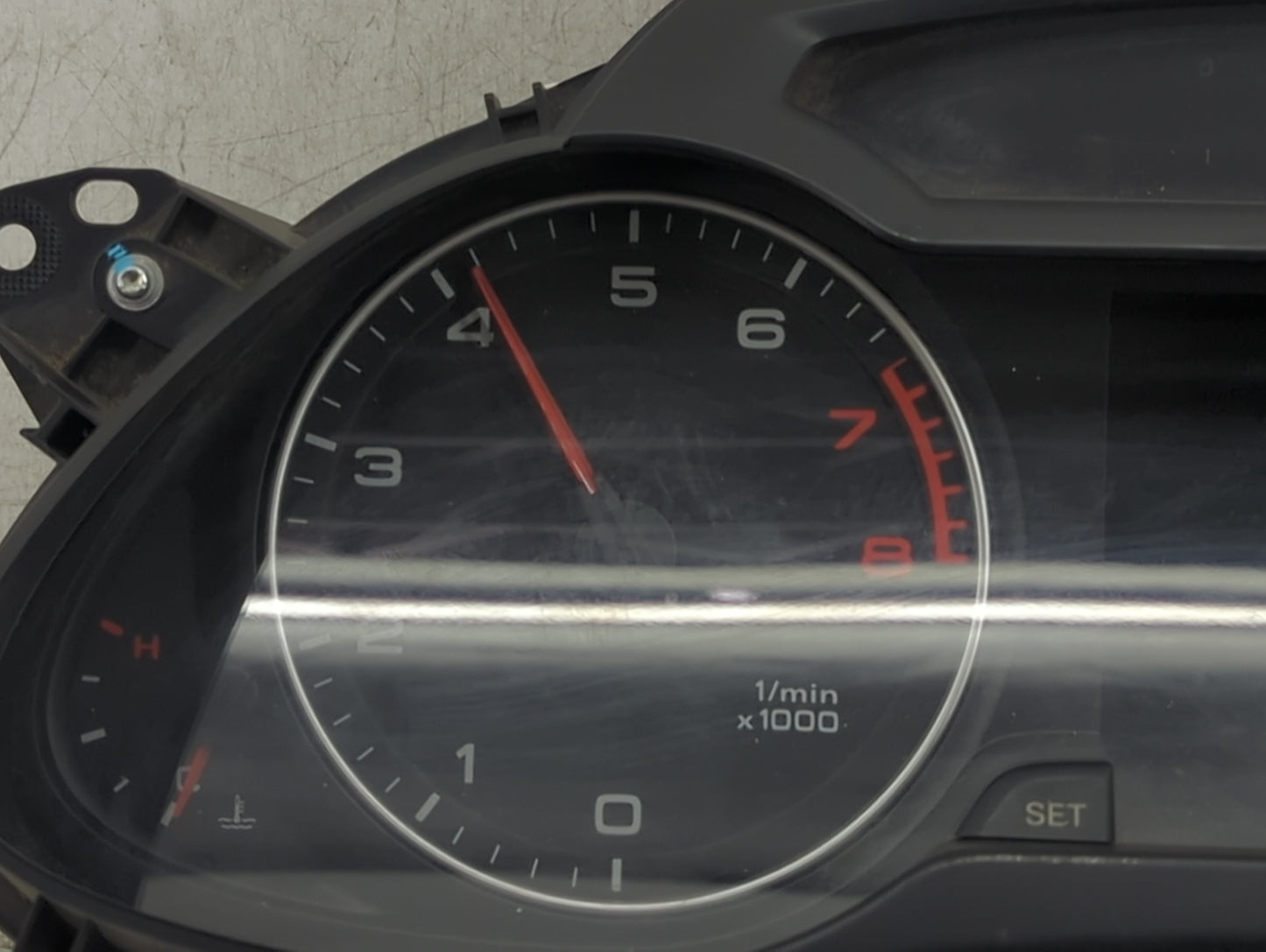 2009 Audi A4 Instrument Cluster Speedometer Gauges P/N:8K0920950A 503001621406 Miles:128K Fits OEM Used Auto Parts - Oemused