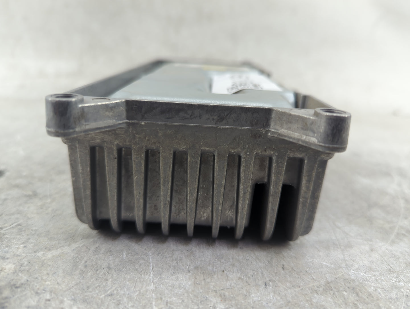 2009-2010 Audi A4 Radio AM FM Cd Player Receiver Replacement P/N:8T0035223AB 8T0035223 Fits Fits 2009 2010 OEM Used Auto Par