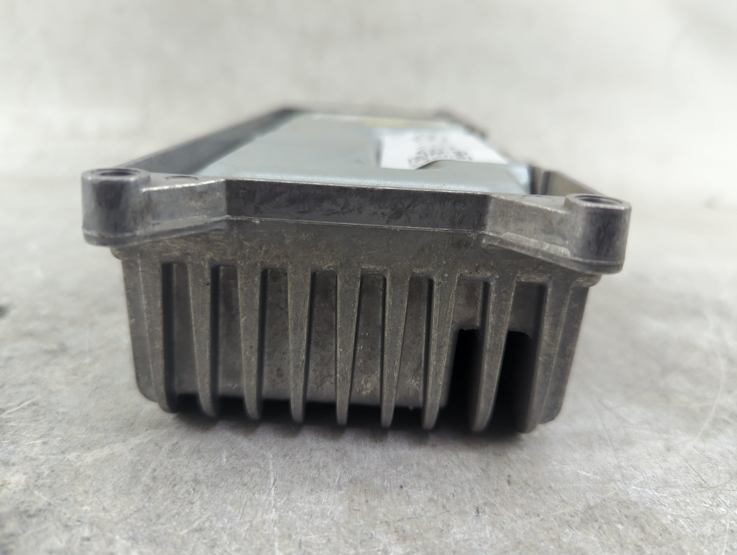 2009-2010 Audi A4 Radio AM FM Cd Player Receiver Replacement P/N:8T0035223AB 8T0035223 Fits Fits 2009 2010 OEM Used Auto Par