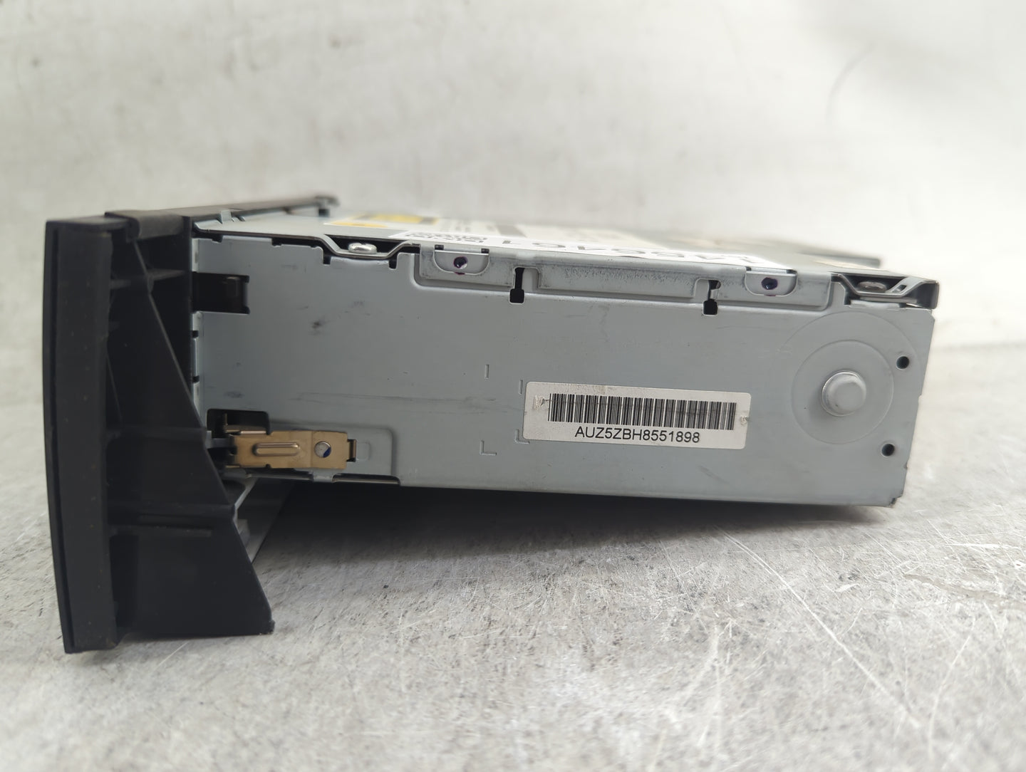 2009-2009 Audi A4 Radio Cd Changer 8t1035110c|cx-ca1796g|auz5zbh8551898 - Oemusedautoparts1.com