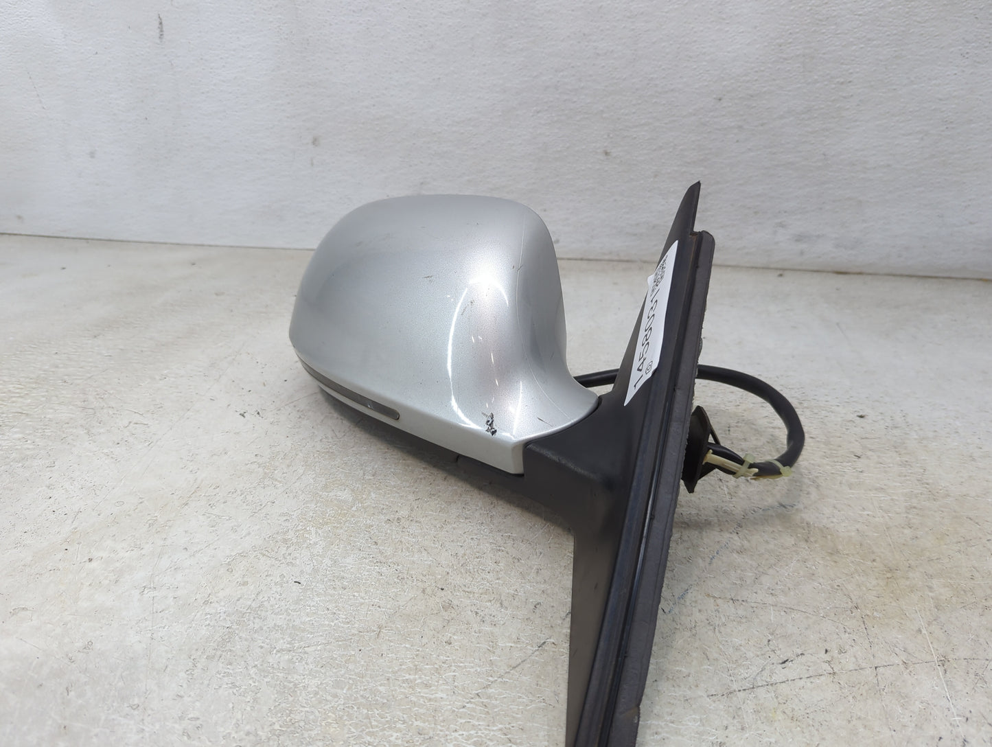2009 Audi A4 Passenger Side View Mirror - Right Door Mirror OEM Used - Oemusedautoparts1.com