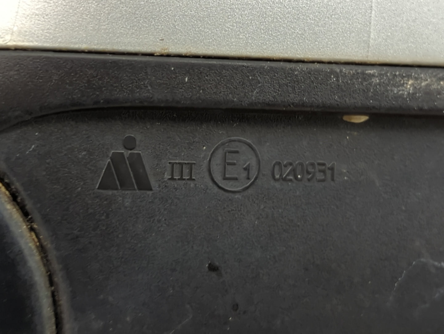 2009 Audi A4 Passenger Side View Mirror - Right Door Mirror OEM Used - Oemusedautoparts1.com