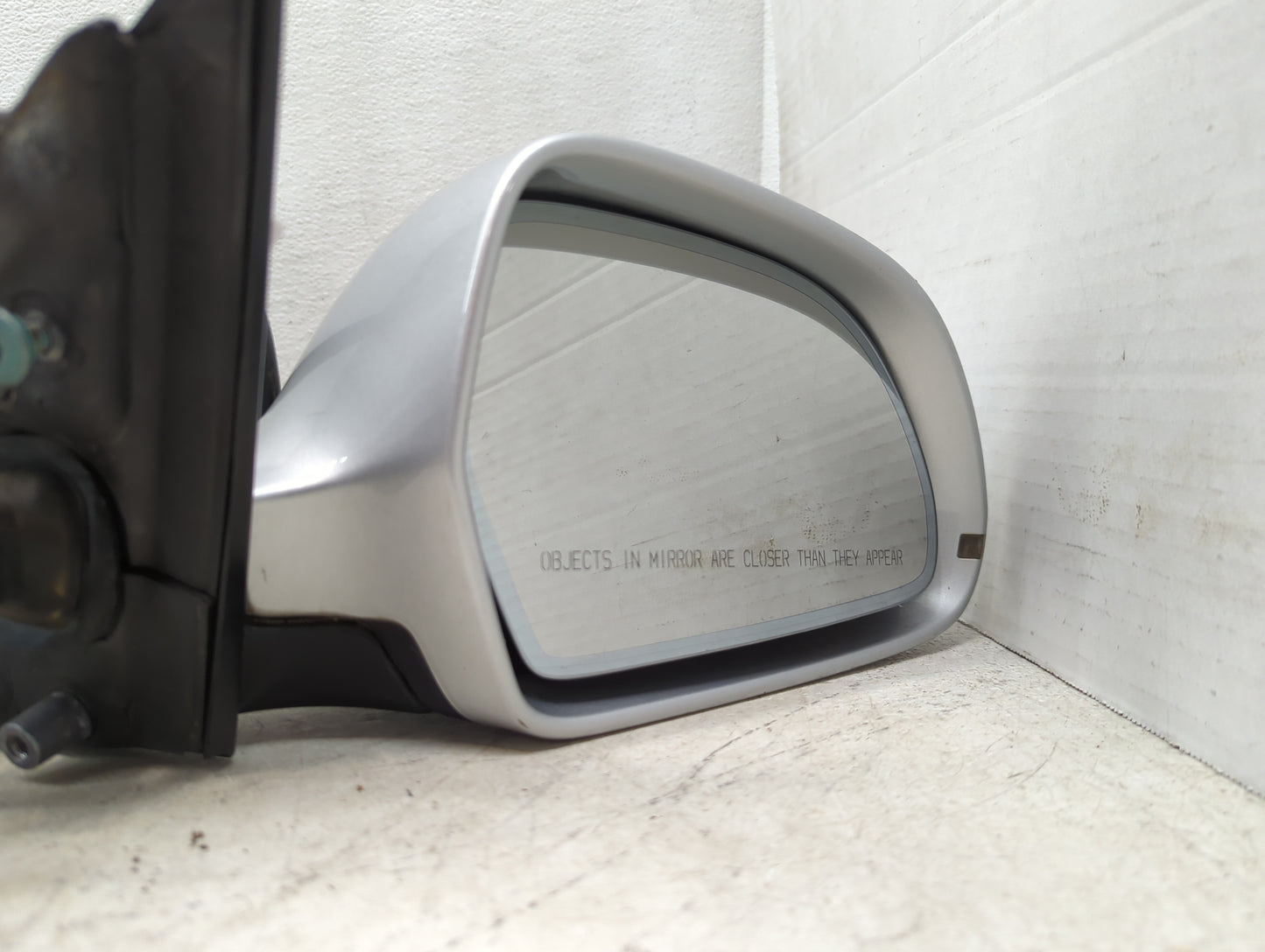 2009 Audi A4 Passenger Side View Mirror - Right Door Mirror OEM Used - Oemusedautoparts1.com