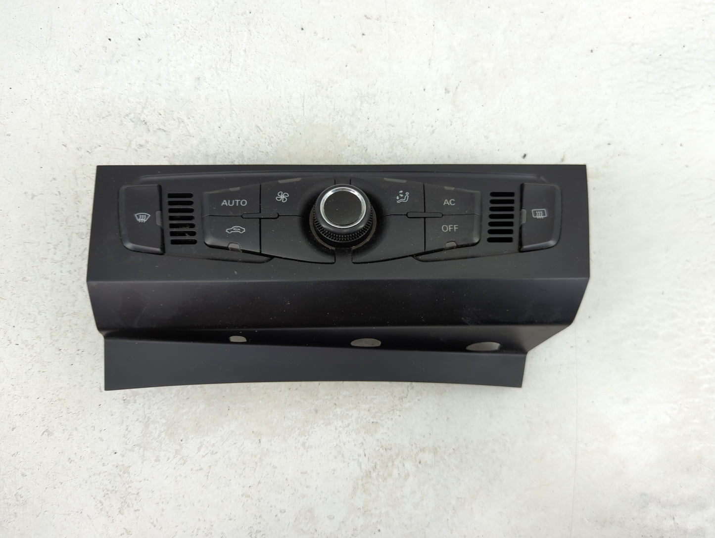 2009-2012 Audi A4 Climate Control Module Temperature AC/Heater Replacement P/N:8T1 820 043 T Fits Fits 2008 2009 2010 2011 2